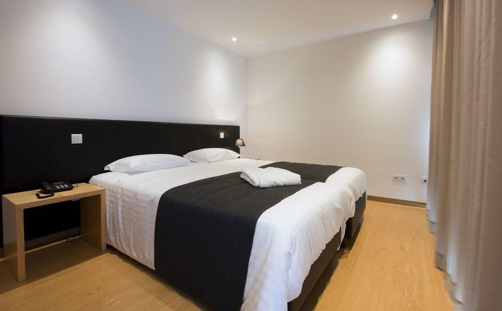 Villas Da Fonte - Singular'S Hotels 莱里亚 外观 照片